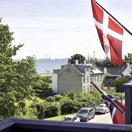 Hotell Skovshoved 4*